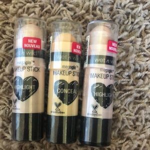 Concealer and highlight